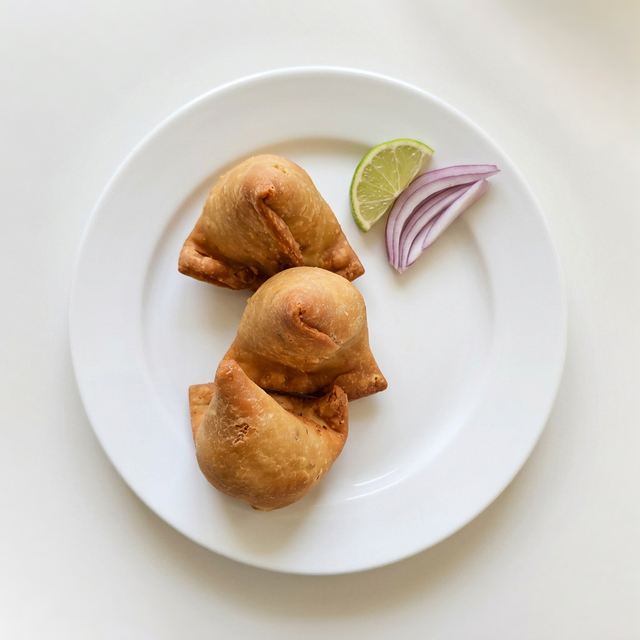 Samosa 3pcs.
